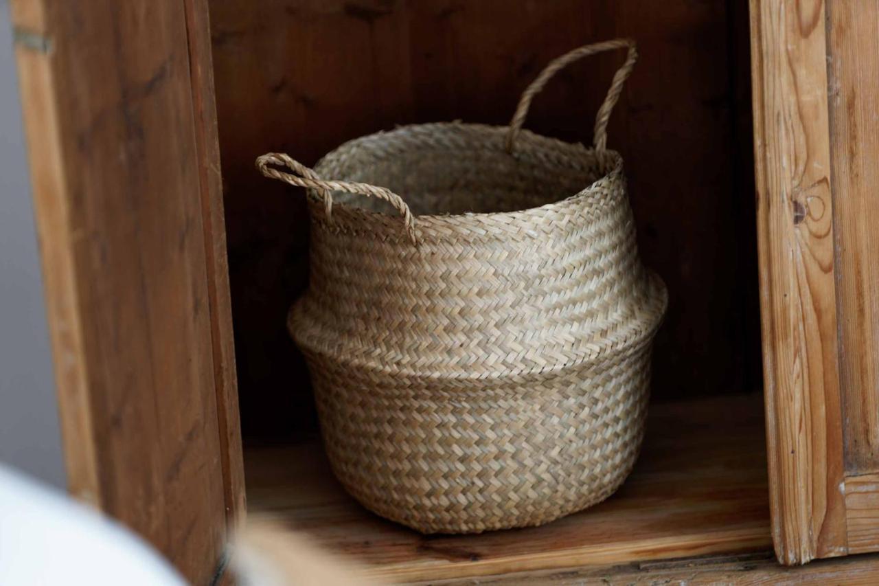 La Bastide D'Alix Bed & Breakfast เออกีส์ ภายนอก รูปภาพ